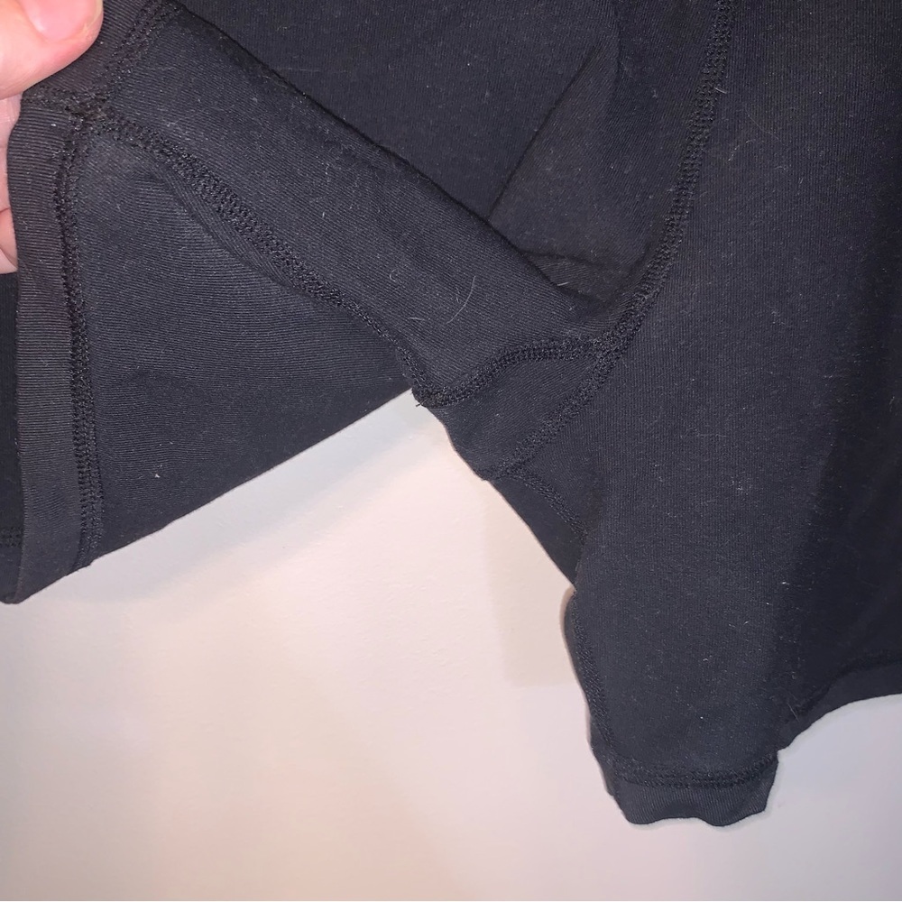 Lululemon Reversible Black Shorts 10 - Picture 7 of 9